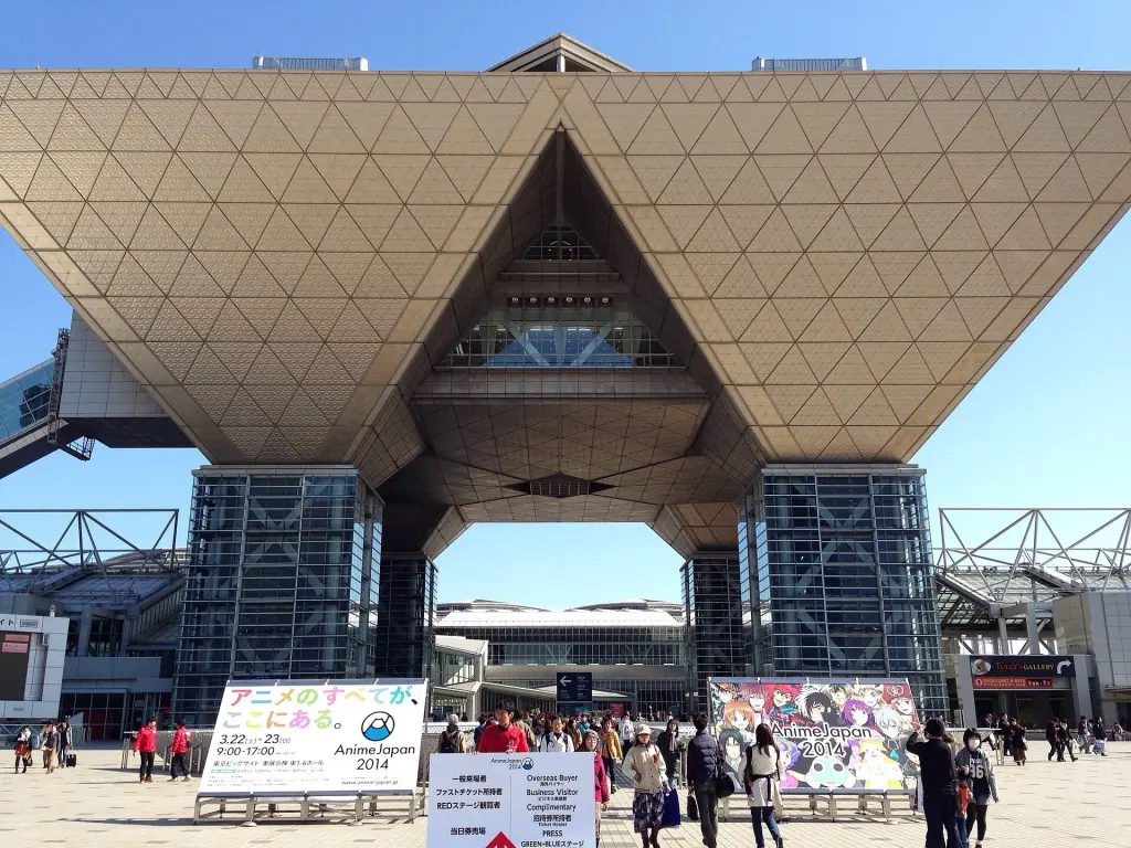 Crowded exhibition floor at AnimeJapan 2014 with company booths