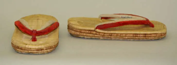Pair of woven straw Japanese zori sandals viewed from above