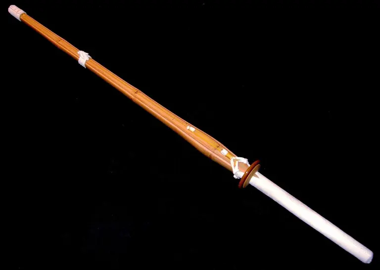 A bamboo shinai laid horizontally